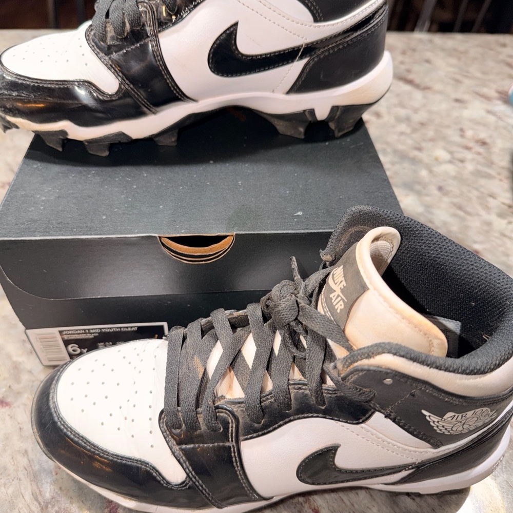 Nike Black & White High-Top Athletic Cleats - Picture 4 of 7